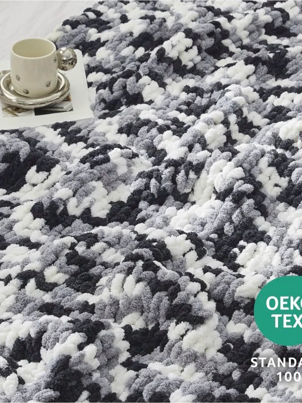 Cozy Plush Houndstooth Throw Blanket in Black & Gray